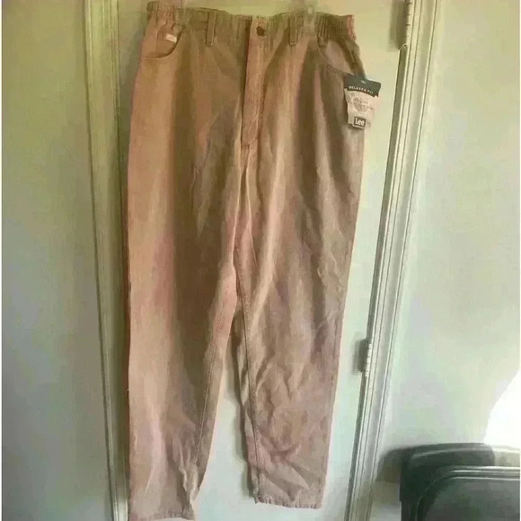 Lee Pink Jeans 18 Long Relaxed Hip And Thigh Side Elastic Tapered Leg NWT - Picture 1 of 6
